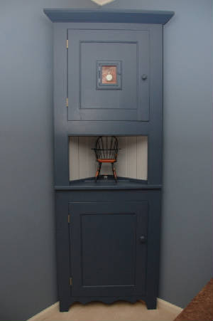 CornerCabinet3.jpg