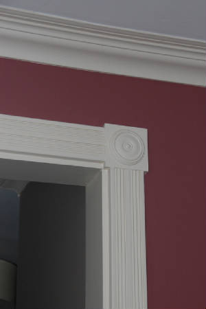 Door_and_Ceiling_Trim.JPG